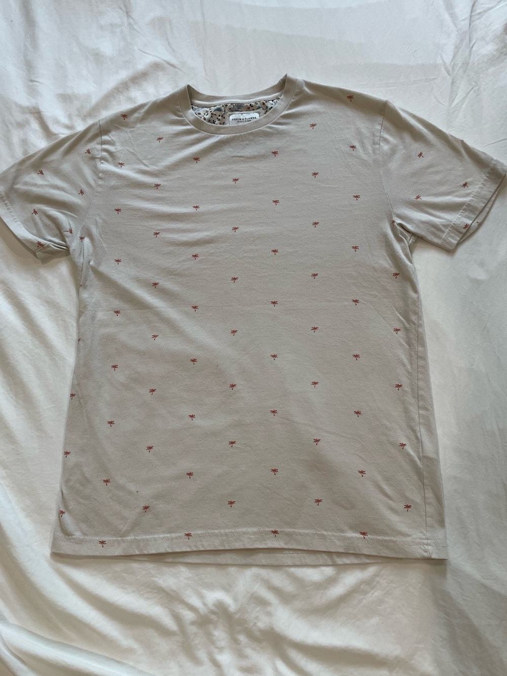 Denim & Flower Cream Short-Sleeve Tee with Small Red Palm Motif